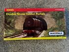 Hornby R8511 OO Gauge Double Track Stone Tunnel Portal (Pair) Unused, Boxed