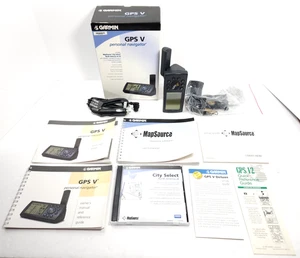 Garmin GPS V Navigatore Personale Portatile e Automobile Manca Cavo PC - Foto 1 di 24