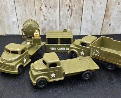 Camión de plataforma plana ligero de búsqueda cantimplora de campo del ejército de Estados Unidos de plástico duro Pyro de colección de los años 50 Foto 1 de 4