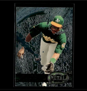 1996 Fleer Metal Universe - #127 Geronimo Berroa - Picture 1 of 2