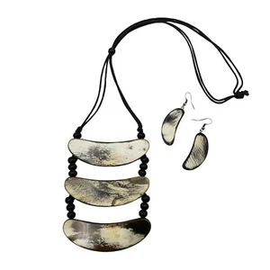 Moda Collar Hueso de Búfalo Lariat Cuerno Nativo Americano y Cuentas de Hueso - Imagen 1 de 1