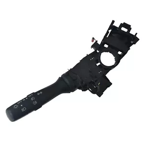 GENUINE NEW TOYOTA AYGO INDICATOR HEADLIGHT SWITCH 84140-0H020 - Picture 1 of 3