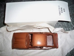1978 Chevrolet Monza 2+2 Dark Camel Händler Promo Auto NEU in Box RAR - Bild 1 von 5