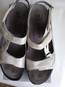 sandali donna Mephisto vera pelle color bianco argento n.41 - Foto 1 di 7