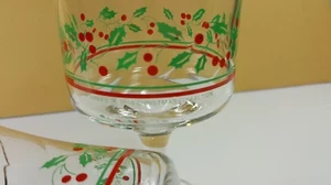 Vintage Christmas Stemware Goblet 2 Wine Glasses 6 3/4 " Arbys 1986 Holly Swirl - Picture 1 of 1