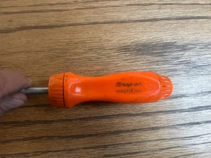 SNAP ON SSDMR4B - ORANGE HANDLE RATCHETING REVERSEABLE SCREWDRIVER - LOC#58 - Picture 1 of 8