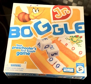 New Boggle Jr Parker Brothers Hasbro VTG 1998 Board Game Made in USA - Picture 1 of 3