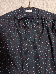 Vintage 70s M/L PussyBow Blouse Navy Tiny Floral Long Sleeves M/L - Picture 1 of 6