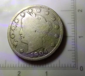 1904 P LIBERTY HEAD NICKEL CIRCULATED W/CENTS. "P904" - Picture 1 of 2