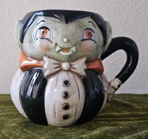 Johanna Parker Halloween Vampire Mug Coffee Cup Decor Dracula New - Picture 1 of 11