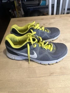 Nike Revolution 2 Low grau/gelb - Größe 10 - Bild 1 von 5