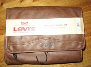 Levi's Brown Hanging Travel Kit 4 Snap/Zip Pockets NWT Accessories Bag NICE  - Picture 1 of 4