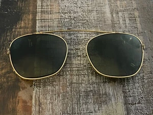 Gafas de sol con clip para lentes verdes de colección / Accesorio unisex / Marco de tono dorado para hombre mujer - Imagen 1 de 14