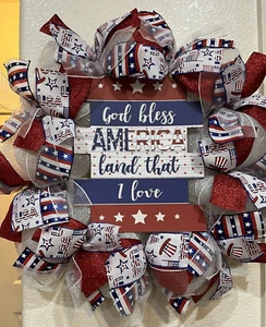 4TH OF JULY ๐๐ฝ USA White DECO MESH Wreath GOD BLESS AMERICA Stars Stripes FLAG - Picture 1 of 8