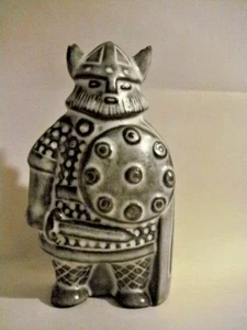 SWEDEN UPSALA EKEBY LE VIKING WARRIOR STATUE 5-1/2" SAND STONE TAISTO KAASINEN - Picture 1 of 10