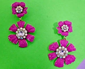 New $90 HEIDI DAUS Flower Super Power Earrings, Clip-on Crystal Fuchsia Enamel - Picture 1 of 4