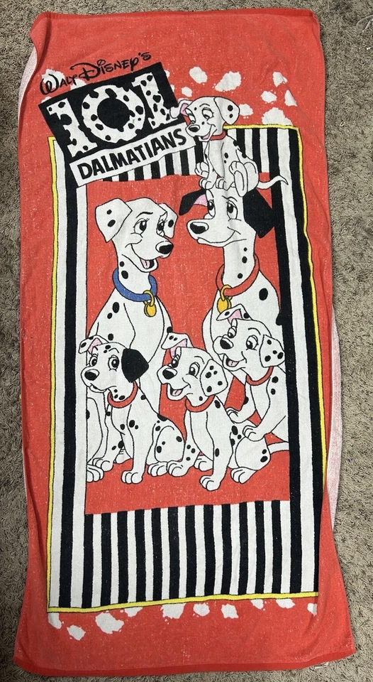 Franco Vintage Disney 101 Dalmations Red 1993 Beach Towel - Image 1 of 3