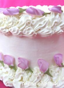 16 - 1 1/4"  Lavender Edible Sugar Icing Rosebuds  Cake & Cupcake Toppers