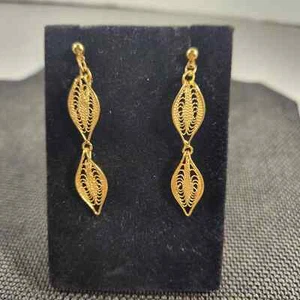Vintage Gold Toned Woven Leaves Dangle Earrings Stud Base - Picture 1 of 3