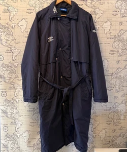Abrigo de colección Umbro Football Managers largo completo gabardina chaqueta grande - Imagen 1 de 15