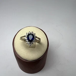 Anello in argento sterling 925 colore oro con pietre blu e chiare misura 8 BD32 - Foto 1 di 8