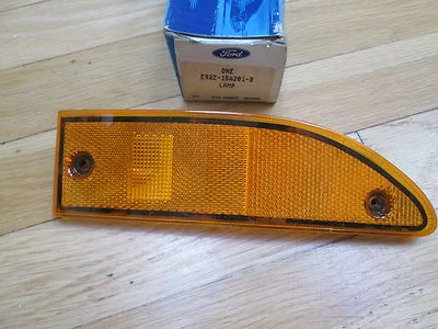 NOS 1989 1990 FORD PROBE MARCADOR LATERAL LÁMPARA LH E92Z-15A201-B Foto 1 de 3