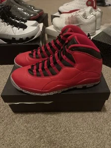 Size 11- Air Jordan 10 Retro Bulls Over Broadway - Imagen 1 de 4