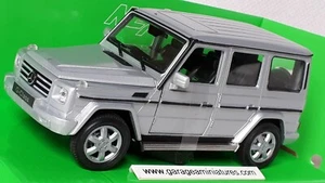 MERCEDES-BENZ G-CLASS 2010 GRIS WELLY REF 24012S ECHELLE AU 1/24ème collection - Imagen 1 de 9