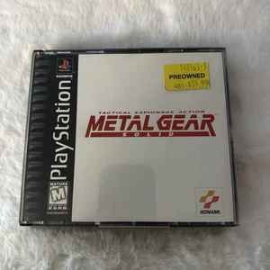 Metal Gear Solid (Sony PlayStation 1 PS1, 1998) Completo CIB Etiqueta Negra - Imagen 1 de 6