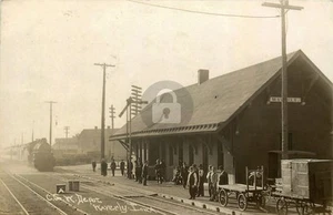 Waverly IA Iowa Railroad Depot 1910s RPPC Photo Postcard COPY - Picture 1 of 2
