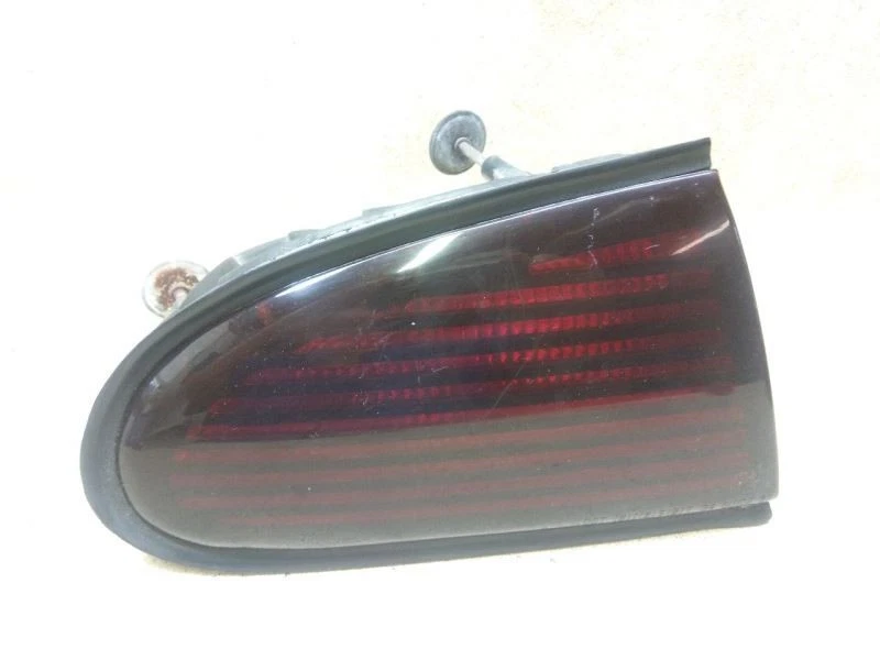 Luz trasera izquierda del conductor montada en cuarto para 95-99 OLDSMOBILE AURORA K4-190787 Foto 1 de 4