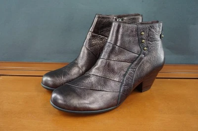 Earth Hope Boots Womens Size 10 Bronze Ankle Booties Leather Zip Heel Comfort - image 1 of 4