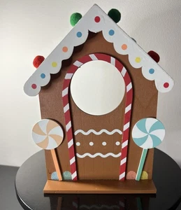 Target Featherly Friends Lebkuchen Vogelhaus Wondershop Weihnachtsdeko 2023 - Bild 1 von 8