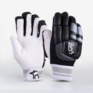 2025 Kookaburra Cricket 6.1 T/20 Black Batting Gloves - Free P&P - Picture 1 of 2