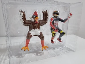 MINICHAMPS 312980146 Statuetta+Pollo V. Rossi, GO 250 Barcellona 1999 #NUOVO - Foto 1 di 7
