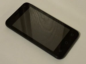 Vodafone Smart Mini 7 VFD 300 - Smartphone (sbloccato) nero VFD-300 - Foto 1 di 4