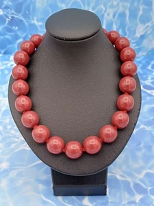 Beautiful Heavy Made In Italy 11.4 mm Burgundy Glass Beaded Magnetic Necklace - Picture 1 of 12