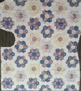 Vintage~Wamsutta"Hexagon~Cotton Cheater Fabric Panel~approx 38x45(minus cutouts) - Picture 1 of 2