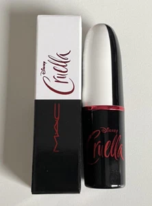 NUEVO NUEVO EN CAJA - MAC Disney Cruella Camden Caper lápiz labial mate - Imagen 1 de 4