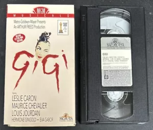Gigi VHS Eva Gabor Hermione Gingold Louis Jourdan Leslie Caron Maurice Chevalier - Picture 1 of 8