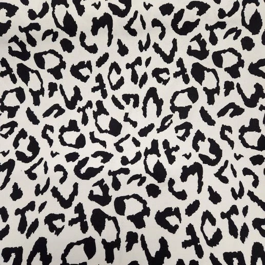 58" Sudadera Suave Polar Grande Estampado Animal Tela Negro/Blanco por Yarda Foto 1 de 1