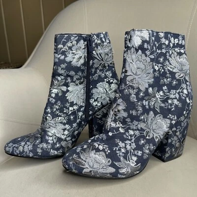 Botines Merona Arie Azul y Metálico Plateado Floral Brocado Botas Para Mujer Talla 7.5 Foto 1 de 4