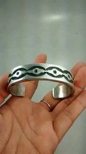 Schweres Indianer Navajo Sterling 925 Stempel Armband Manschette 92g - Bild 1 von 5
