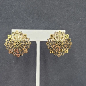 Vintage LAM Pierced Earrings Gold Plated Open Work Flowers Laser Cut 1.25" - Picture 1 of 14