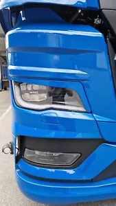 2 Teilig - Böser Blick -Scheinwerferblenden passend für MAN TGX (Set) - Afbeelding 1 van 8