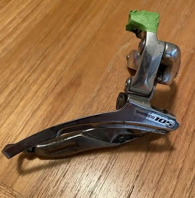 Shimano 105 3x9 Speed Front Derailleur - Silver (FD-5504)  31.8 mm - Image 1 of 3