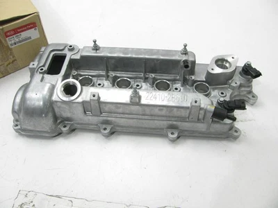 NUEVO - OEM 224102B610 Cubierta de válvula de motor genuina para Kia 2012-2022 1,6 L Foto 1 de 4
