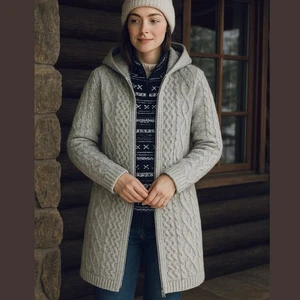 Aran Crafts Womens Irish Cable Knit Merino Wool Hood Celtic Sweater S Fisherman - Picture 1 of 11