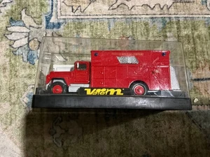 VINTAGE VEREM SOLIDO REF 115 MACK R 600 LOS ANGELES DIST. TRUCK W/ DISPLAY BOX - Picture 1 of 4