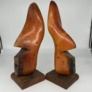 Cobbler Wooden Shoe Forms VTG Bookends Cherry Finish Handmade Wood Core - Picture 1 of 8